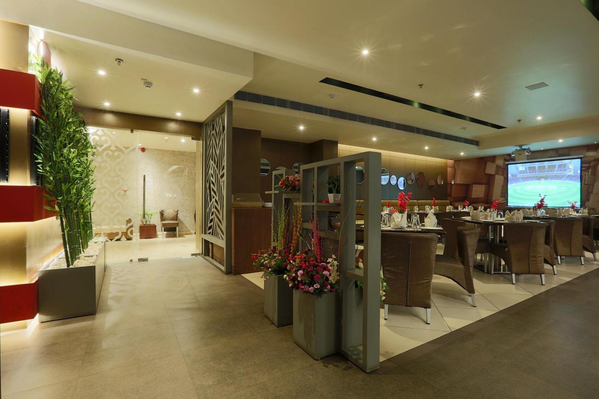 Hotel Prithvi Palace Igi Airport Delhi Neu-Delhi Exterior foto