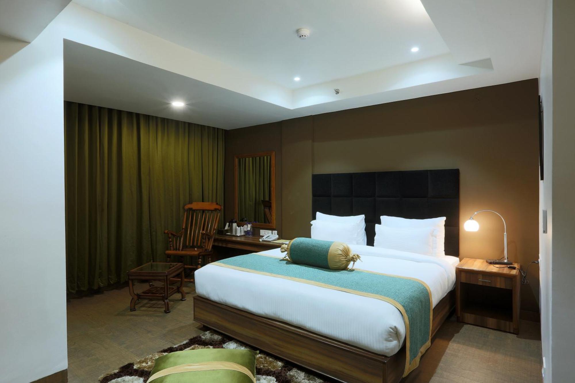 Hotel Prithvi Palace Igi Airport Delhi Neu-Delhi Exterior foto