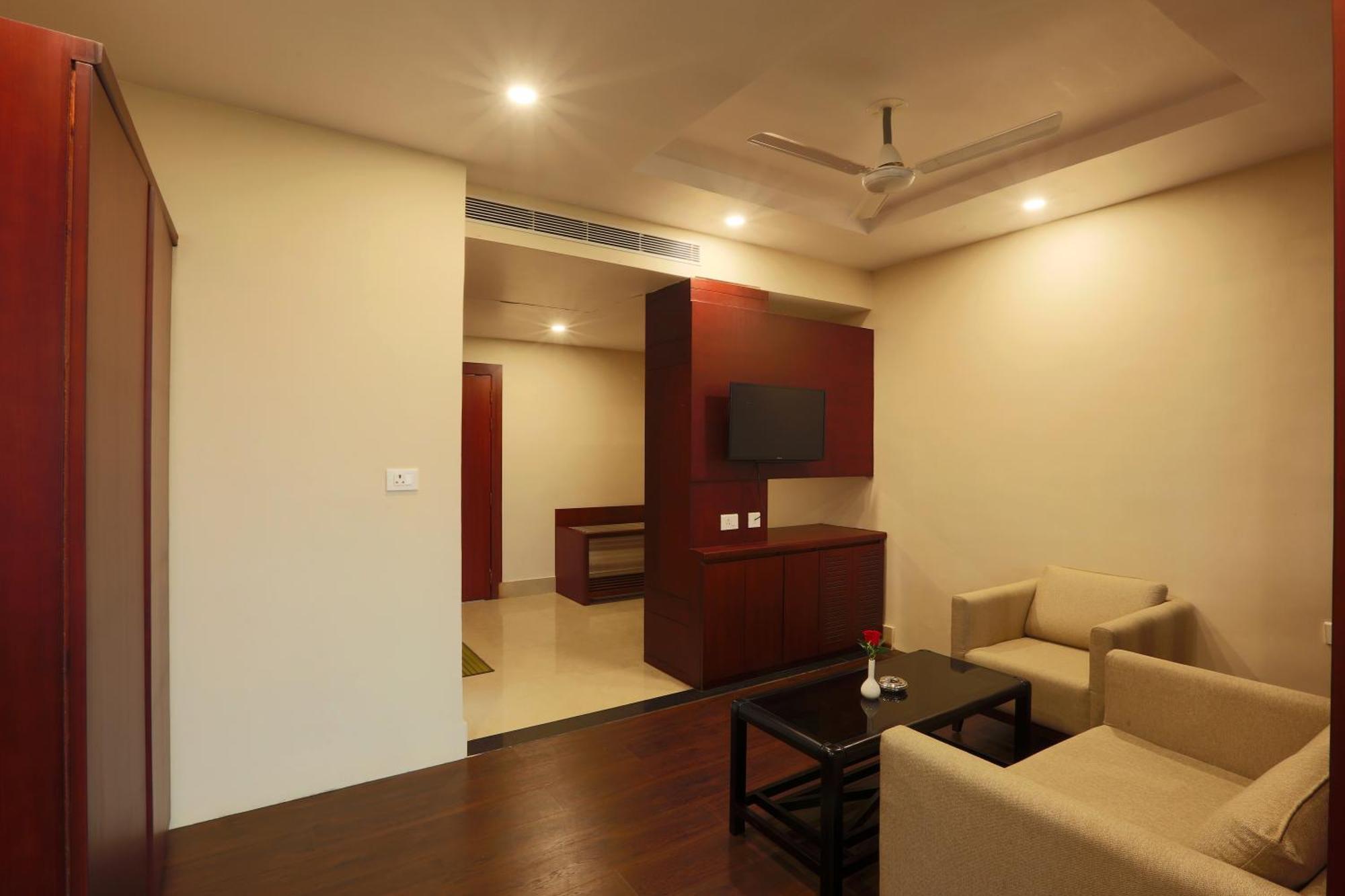 Hotel Prithvi Palace Igi Airport Delhi Neu-Delhi Exterior foto